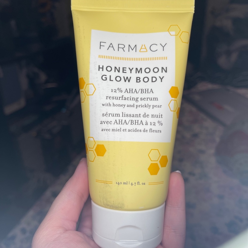 Farmacy Honeymoon Glow Body